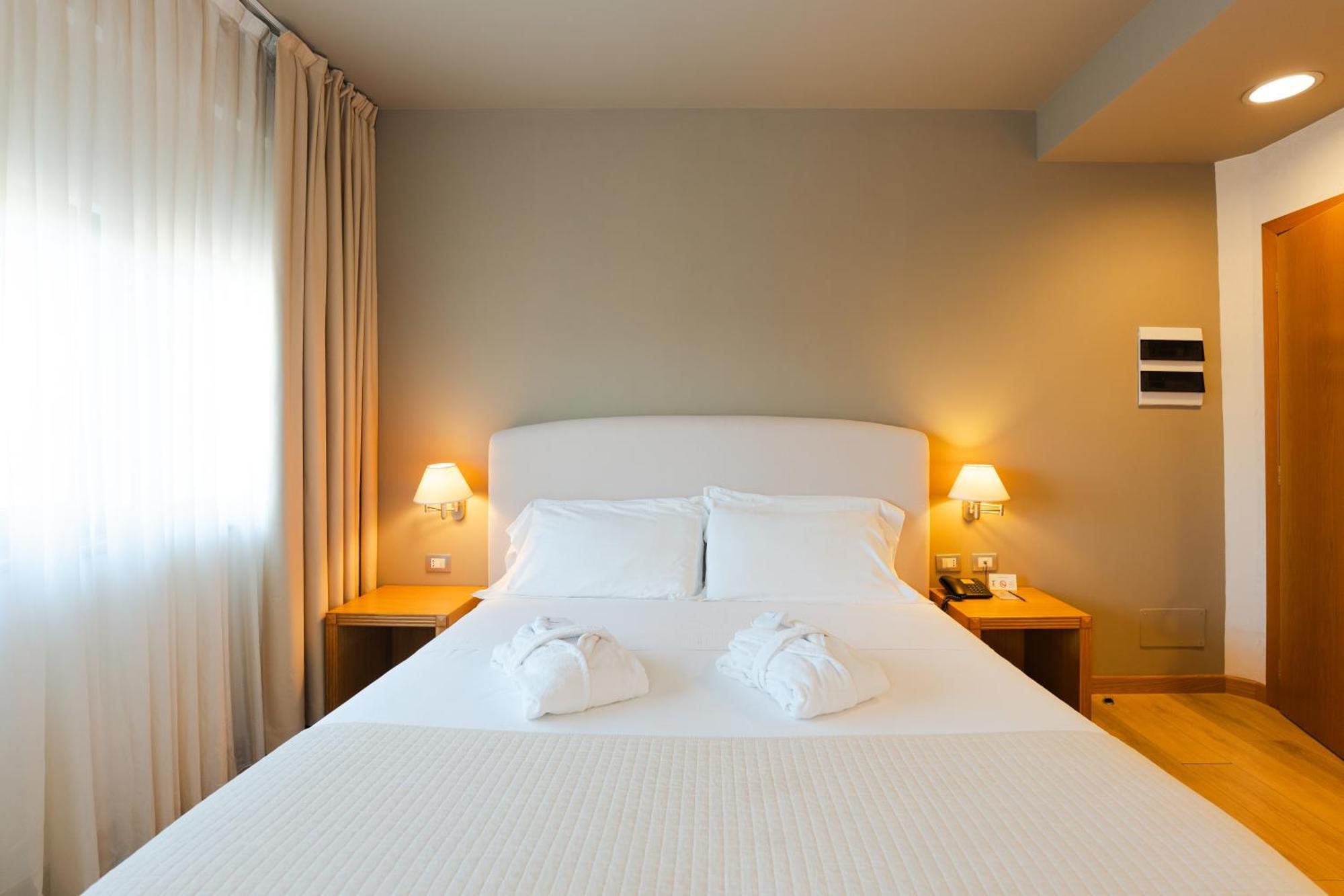 Hotel Touring Carpi Esterno foto
