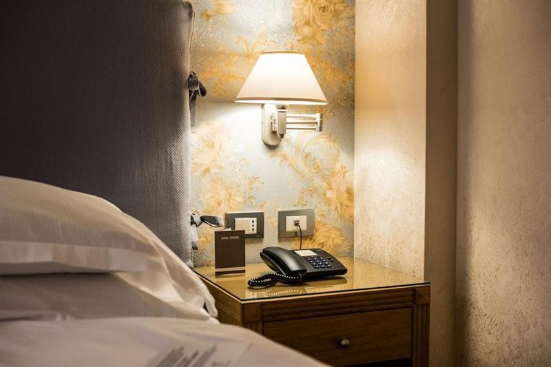 Hotel Touring Carpi Esterno foto